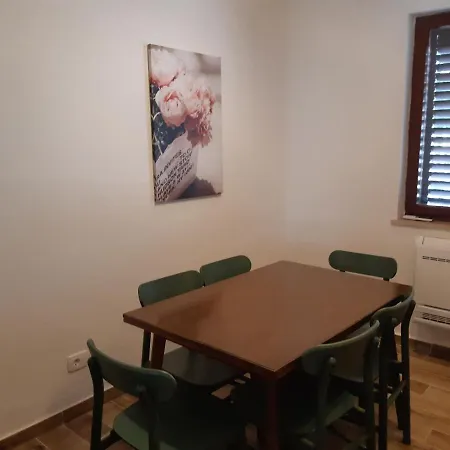 Kana Apartman *