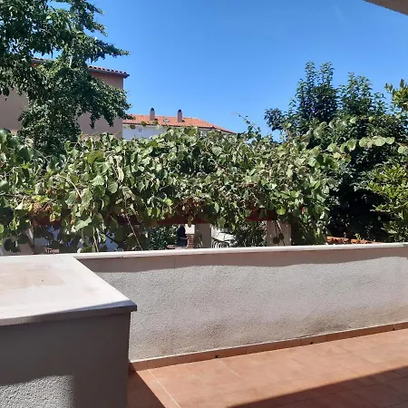 Kana Apartman Póla