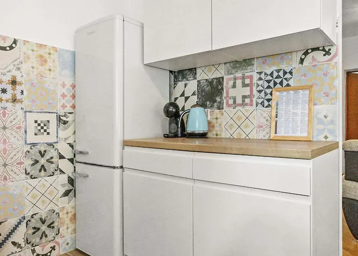 Apartmens Kana 풀라