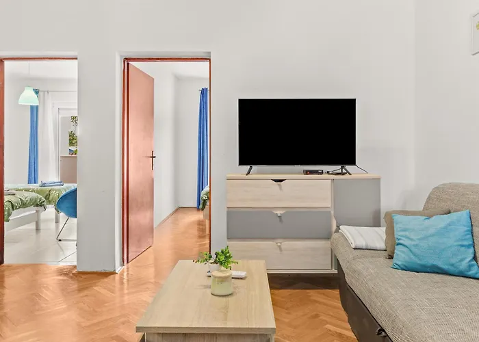 아파트 Apartmens Kana